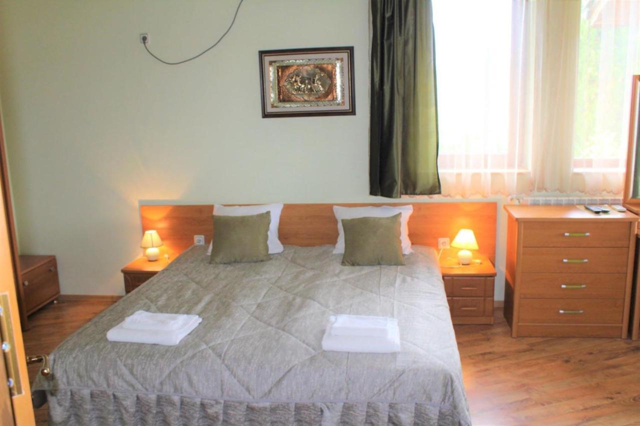 Guest House Brezata - Betula Glavatartsi Extérieur photo